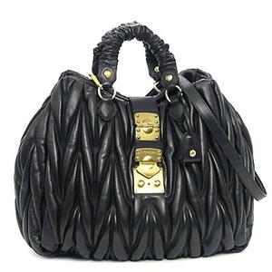 ~E~E RN0476 MATELASSE SH BK